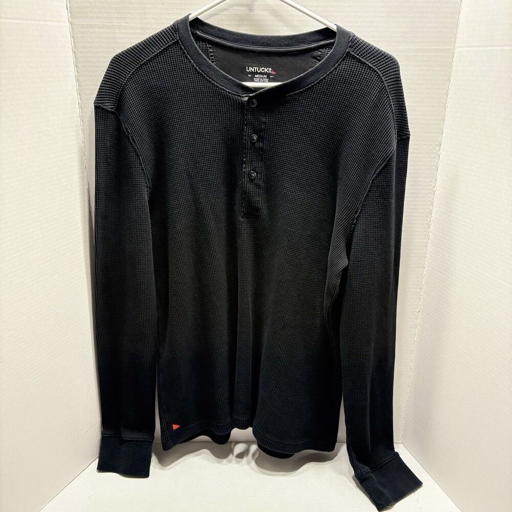Untuckit Waffle Knit Henley Men's M Black Cotton Long Sleeve Pullover